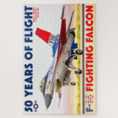 Puzzle F-16 COMBATTRE FALCON - 50 ANS ! (20 x 30 POUCES) (Vertical)