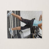 Puzzle Faible section de femmes marchant sur le tapis rou (Horizontal)