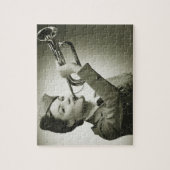 Puzzle Femme dans l'uniforme de soldat (Vertical)