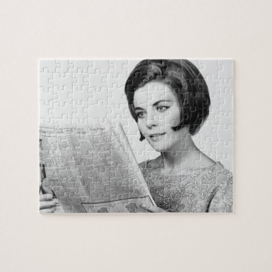 Puzzle Femme Newpaper de lecture (Horizontal)