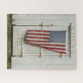 Puzzle Fermes | Porte Blanche Avec Drapeau Américain (Horizontal)