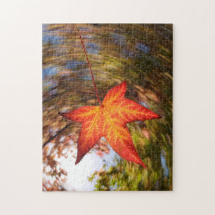 Puzzle Feuille tombante d'un arbre en automne