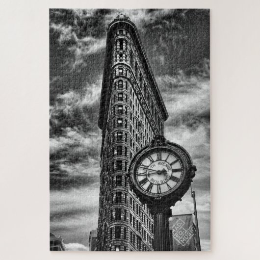 Puzzle Flatiron Building et horloge en noir et blanc (Vertical)