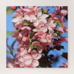 Puzzle Fleurs de printemps roses avec ciel bleu<br><div class="desc">Ce puzzle stimulant présente une belle photo de fleurs de crabes roses avec un ciel bleu brillant en arrière - plan. Les fleurs de printemps vous donneront sûrement de l'humeur lorsque vous êtes coincé à l'intérieur, et ce puzzle vous offrira des heures de divertissement.</div>