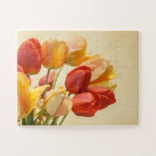 Puzzle Fleurs de tulipe orange, jaune et rouge