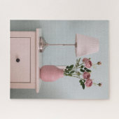 Puzzle Fleurs | Roses rose pâle sur le stand de nuit (Horizontal)