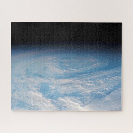 Puzzle Formation De Nuages Circulaires Sur L'Océan Pacifi (Horizontal)
