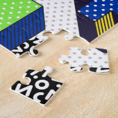 Puzzle Formes géométriques multicolores, motif rétro. (Côté)