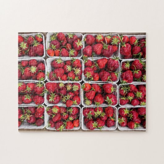 Puzzle Fraises au marché des fermiers dans les conteneurs (Horizontal)