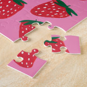Puzzle Fraises d'été bio rouge sur arrière - plan rose (Côté)