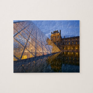 Puzzle France, Paris. Le Louvre au crépuscule. Crédit 3