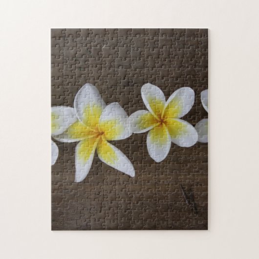 Puzzle Frangipanis Plumeria sur le bois rustique (Vertical)