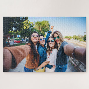 Puzzle Fun with Friends 20" x 30"