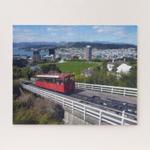 Puzzle funiculaire rouge wellington