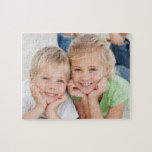 Puzzle Garde-photos de famille personnalisée<br><div class="desc">Photo de famille personnalisée et unique Puzzle pour rester à la maison et jouer aux jeux avec vos parents,  grands-parents ou enfants. Ce jeu spécial de puzzle photo fait un grand cadeau d'anniversaire ou de Noël pour toute la famille à profiter.</div>