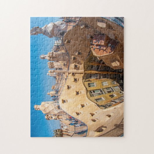 Puzzle Gaudi Architecture Barcelone. (Vertical)