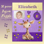 Puzzle Girafe nom photo gosses jaune violet<br><div class="desc">Puzzle de 30 pièces pour enfants. Doté d'une jolie girafe,  d'étoiles et de coeurs d'amour. Ajoutez un nom,  une initiale et une photo. Modèle de couleur : violet et jaune idée cadeau pour enfants.</div>
