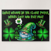 Puzzle Gnome mignonne St Patrick dormant sur noir | (Horizontal)