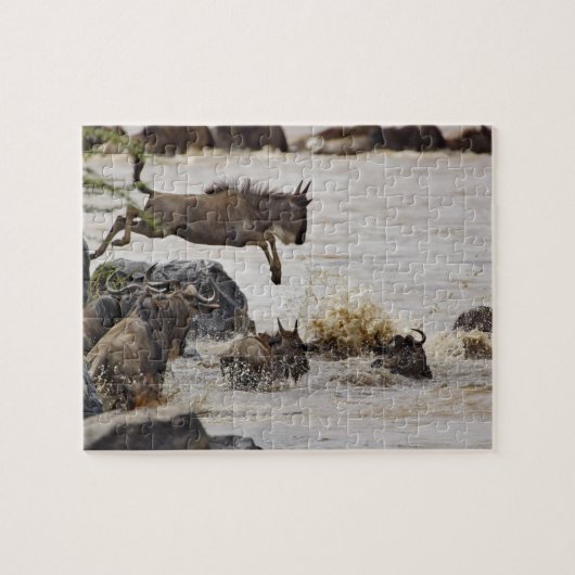 Puzzle Gnou sautant dans la rivière Mara (Horizontal)