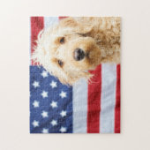 Puzzle Goldendoodle avec drapeau américain (Vertical)