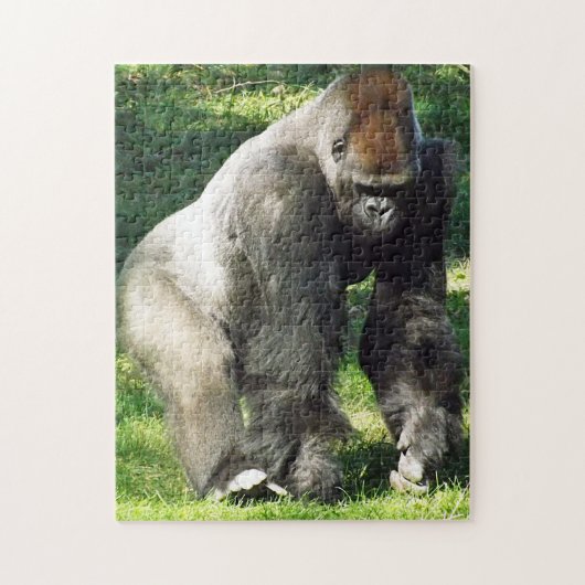 Puzzle Gorille masculin de plaine de Silverback se levant (Vertical)