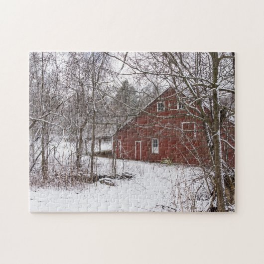 Puzzle Grange Rouge Dans La Neige (Horizontal)