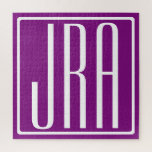 Puzzle Gras moderne 3 initiales Monogramme | Blanc et pou<br><div class="desc">Texte blanc & cadre blanc sur violet (couleur arrière - plan changeable).</div>