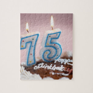 Puzzle gros plan d'un gâteau d'anniversaire 2