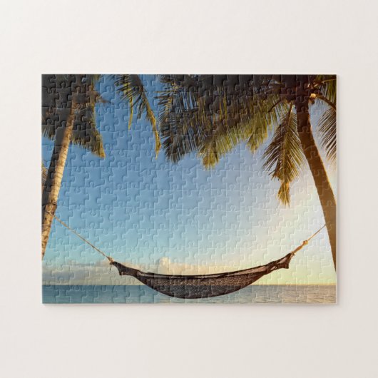 Puzzle Hamac entre les palmiers sur la plage tropicale (Horizontal)