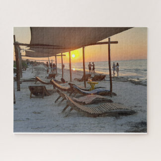 Puzzle Hamacs au coucher du soleil au bord de la mer