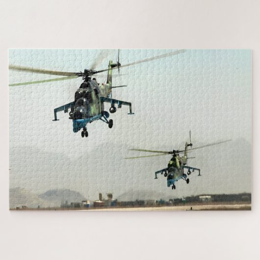 Puzzle Hélicoptère d'attaque historique Mil Mi-24 (Horizontal)