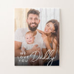 Puzzle Idée cadeau de fête des pères personnalisée Papa p<br><div class="desc">Express votre amour et votre admiration avec notre "We Love You Daddy Custom Photo Puzzle" - un cadeau chaleureux et sentimental qui apportera joie et de bons souvenirs à votre père bien-aimé. Ce puzzle photo personnalisé est une façon délicieuse de lui montrer tout ce qu'il veut dire pour vous. Avec...</div>