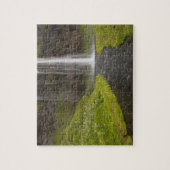Puzzle Islande. Personnes sur le sentier derrière Seljala (Vertical)
