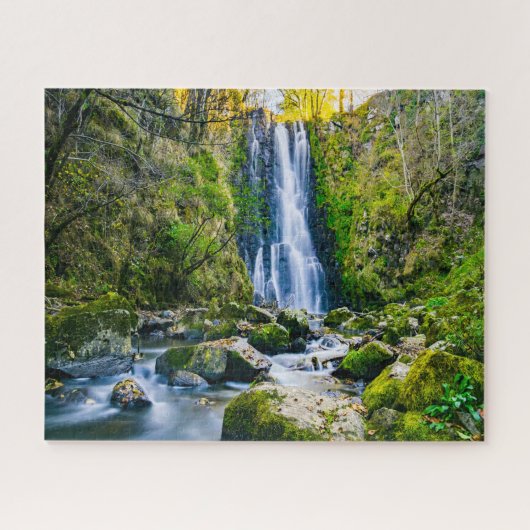Puzzle Jigsaw Cascade Falls Mission Colombie-Britannique. (Horizontal)