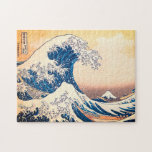 Puzzle La Grande Vague<br><div class="desc">The Great Wave Off Kanagawa, aussi connu sous le nom de The Great Wave ou The Wave, est un bloc de bois imprimé par l'artiste japonais Katsushika Hokusai. Il a été publié entre 1829 et 1833 et est l'oeuvre la plus célèbre d'Hokusai et l'une des oeuvres d'art japonaises les plus...</div>
