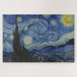 Puzzle La Nuit étoilée (Vincent van Gogh) (Art célèbre)<br><div class="desc">Ce dessin présente une célèbre peinture du peintre post-impressionniste néerlandais Vincent van Gogh (1853-1890). Il représente la vue depuis la fenêtre orientée à l'est de sa chambre d'asile à Saint-Rémy-de-Provence, juste avant le lever du soleil ; van Gogh y ajoute également un village imaginaire. "La Nuit étoilée" est l'un des...</div>
