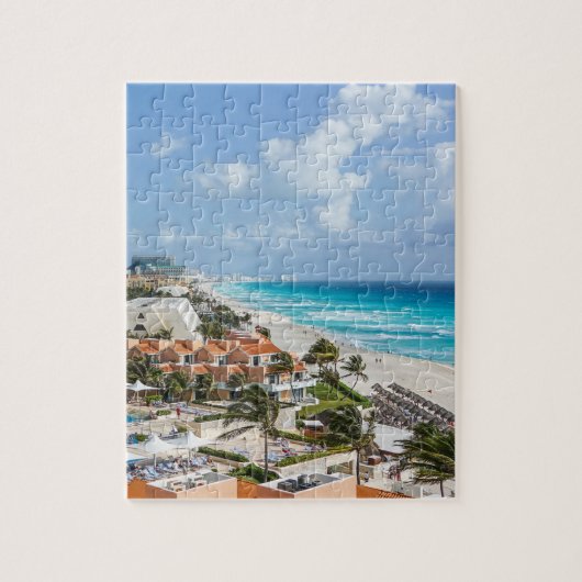 Puzzle La ville de Cancun au bord de la plage (Vertical)