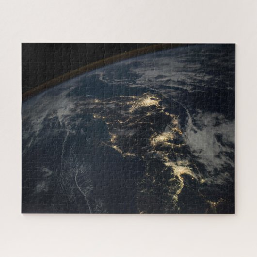 Puzzle La Ville Éclairait Le Japon La Nuit. (Horizontal)