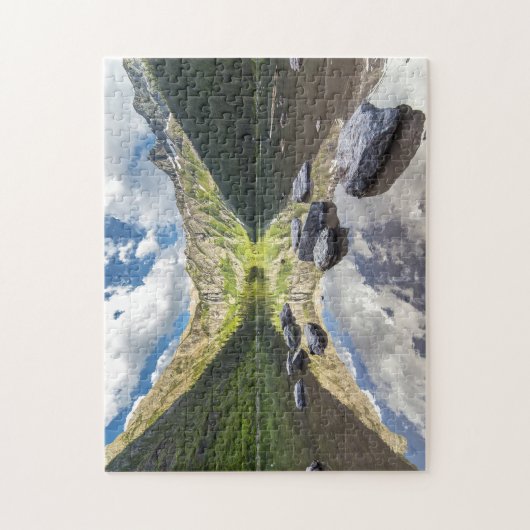 Puzzle Lac Avalanche Montana. (Vertical)