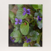 Puzzle Ladybug sur les fleurs de violet doux (Vertical)