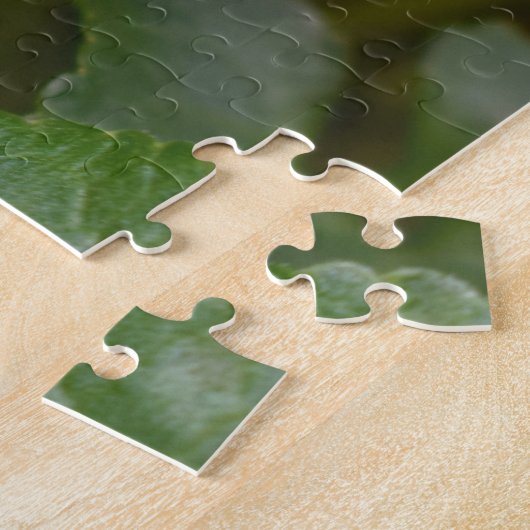 Puzzle Ladybug sur les fleurs de violet doux (Côté)