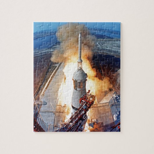 Puzzle Lancement de la fusée d'atterrissage sur la Lune d (Vertical)