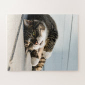 Puzzle Lazy Cat Lounge sur Porch (Horizontal)