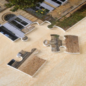 Puzzle Le bâtiment principal du château, rénové par (Côté)