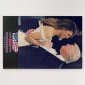 Puzzle Le président Trump et Melanai dansent (Horizontal)