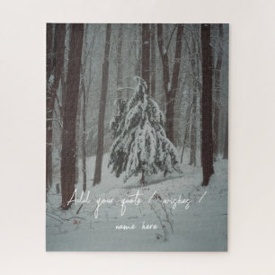 Puzzle Les arbres couverts de neige dans la forêt brumeus