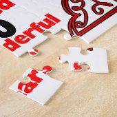 Puzzle Les noms noirs rouges de coeurs et datent (Côté)