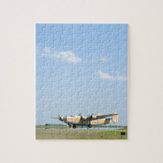 Puzzle Libérateur B24. (avion ; avions de b24_WWII (Vertical)