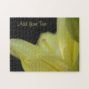 Puzzle Lily jaune par Shirley Taylor