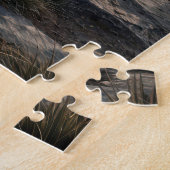 Puzzle Loup solitaire assis sur une falaise rocheuse de l (Côté)